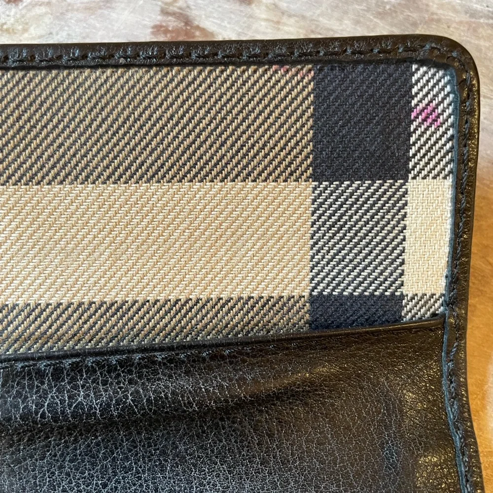 Burberry Wallet - Picture 8 of 11